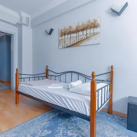 The Mavili's Getaway Apartment
