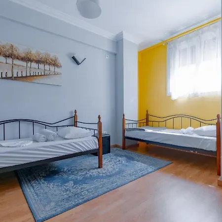 The Mavili's Getaway * Atene